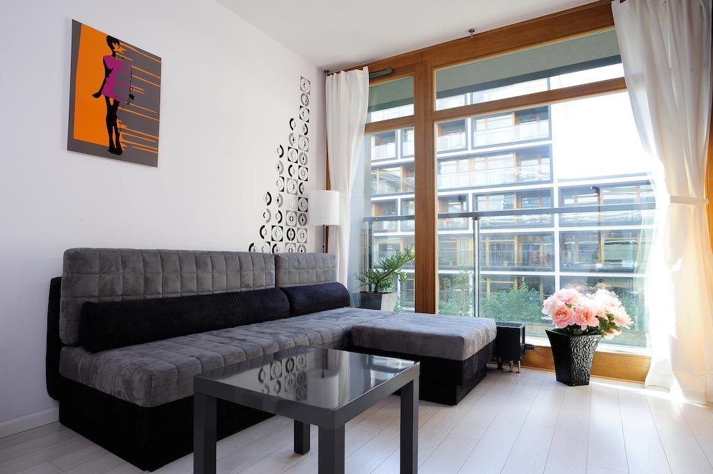 Exclusive Apartments - Wola Residence Varsovie Chambre photo